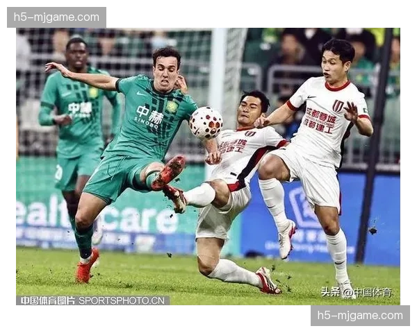 北京国安客场2-2绝平成都蓉城，塞尔吉尼奥补时救主
